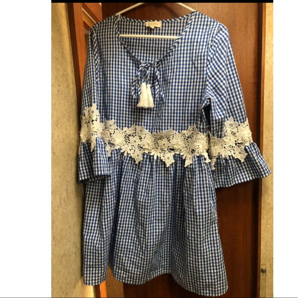 Girls checkered dress with lace waist